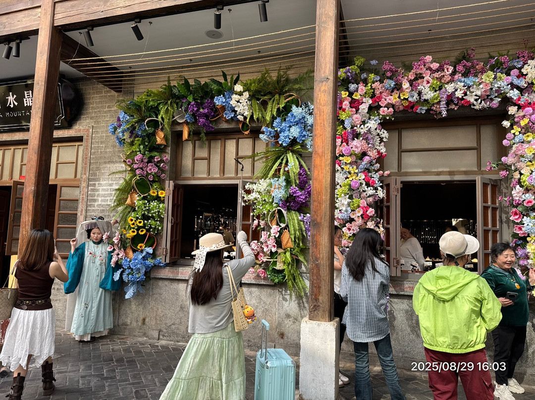 南屏街-昆明市必去景点