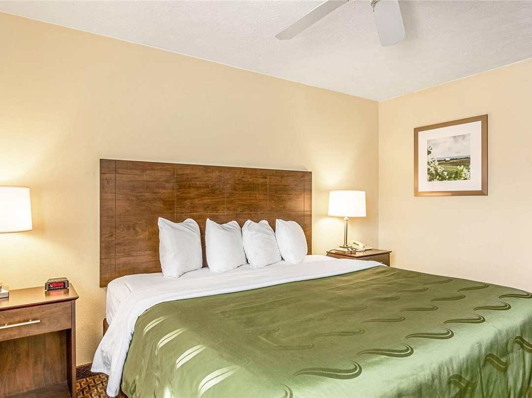 Amelia Court House酒店住宿-Quality Inn Burkeville Hwy 360 & 460