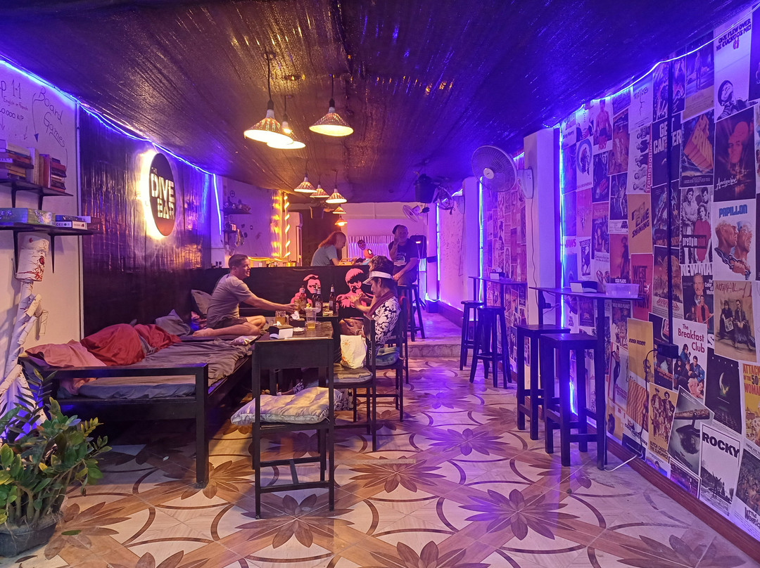 The Dive Bar, Vang Vieng