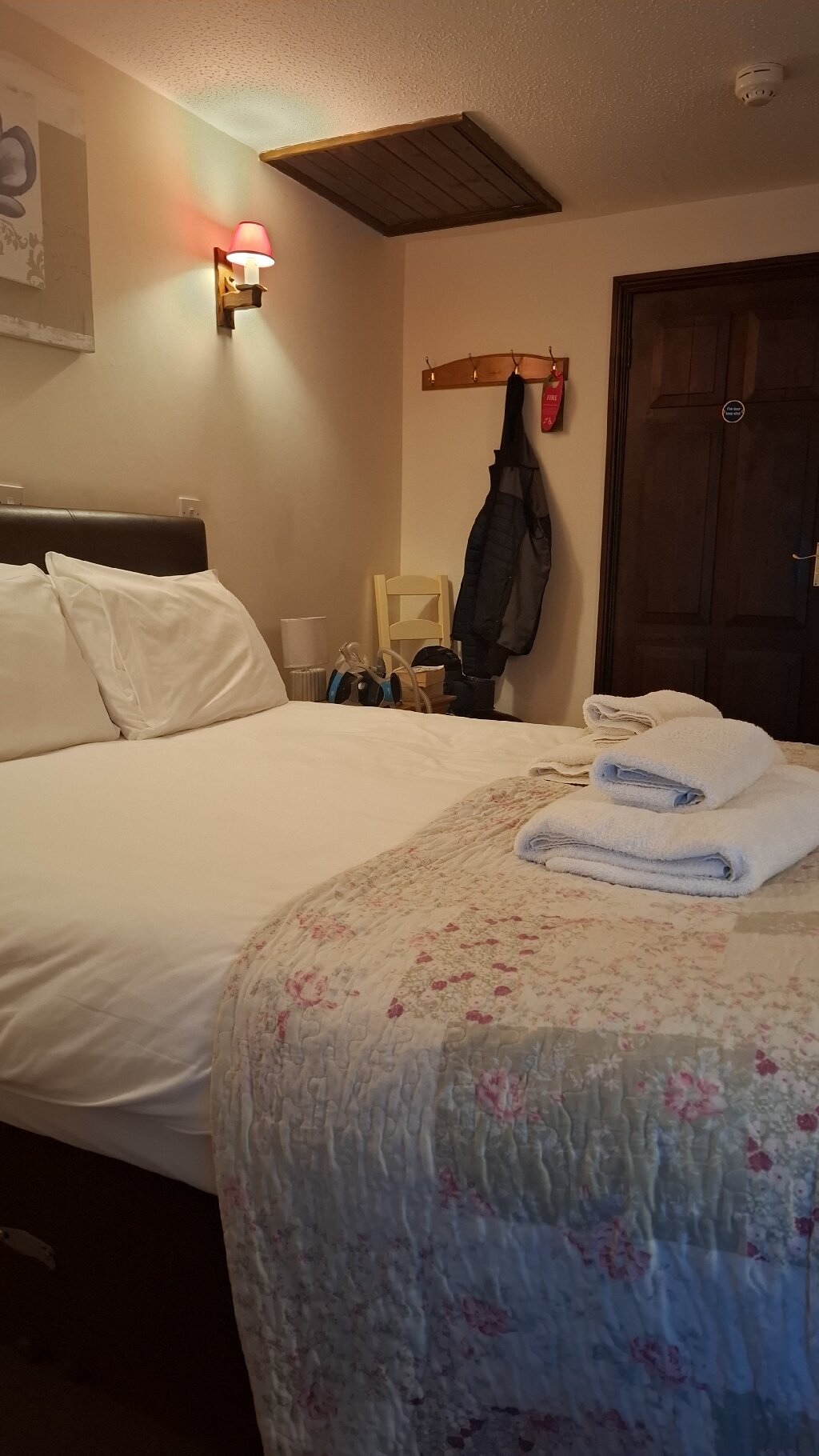 希斯菲尔德旅馆-官方