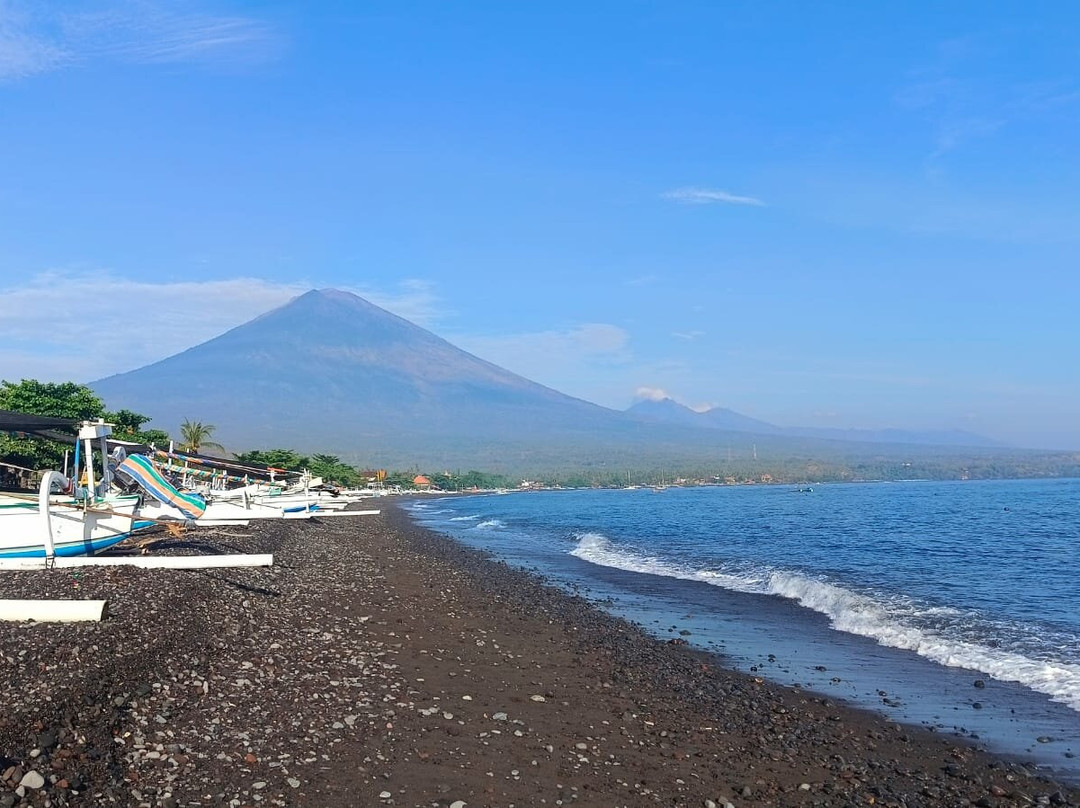 Valomia Beachfront主图