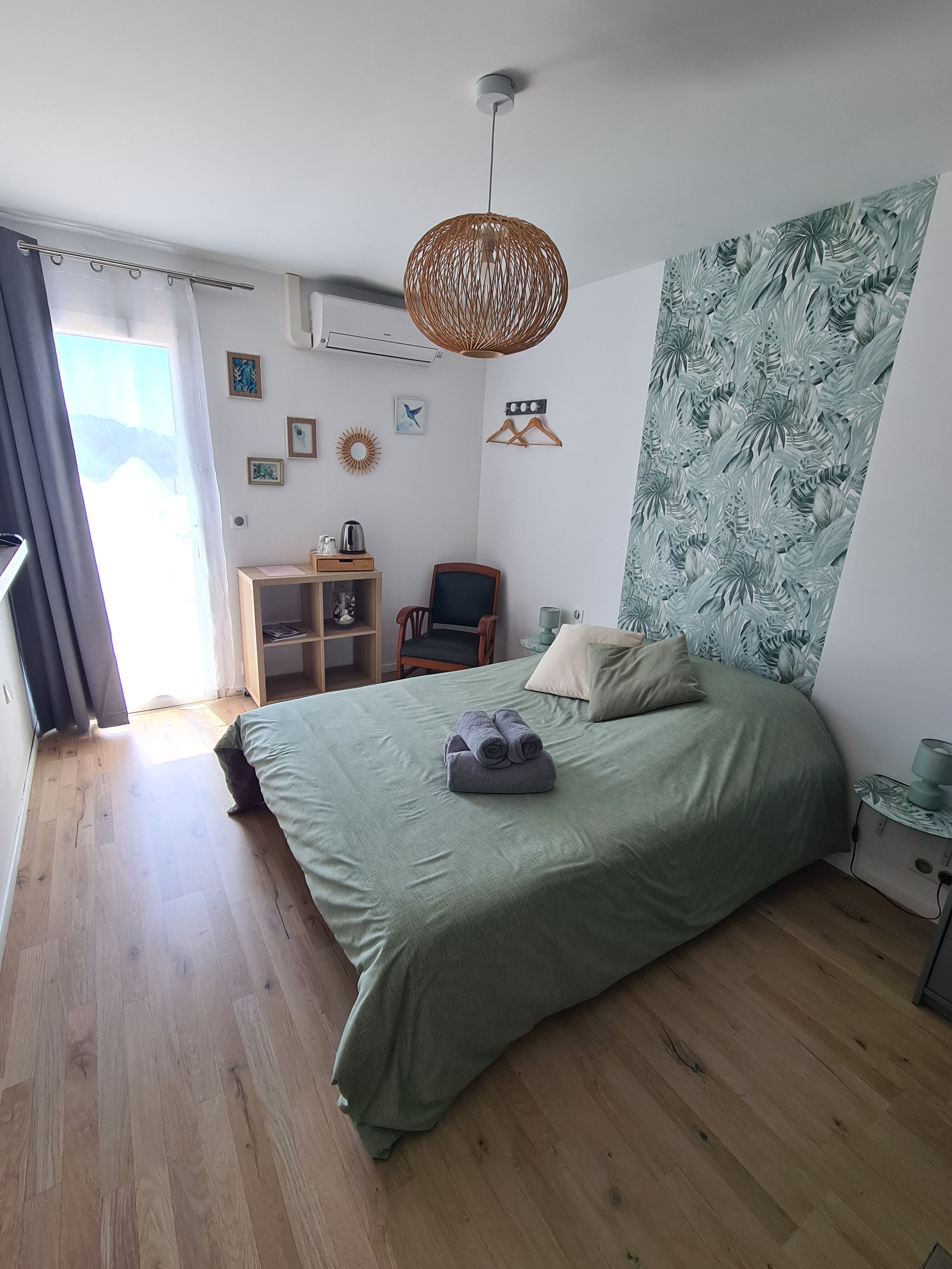 Le Petit Chene-客卧