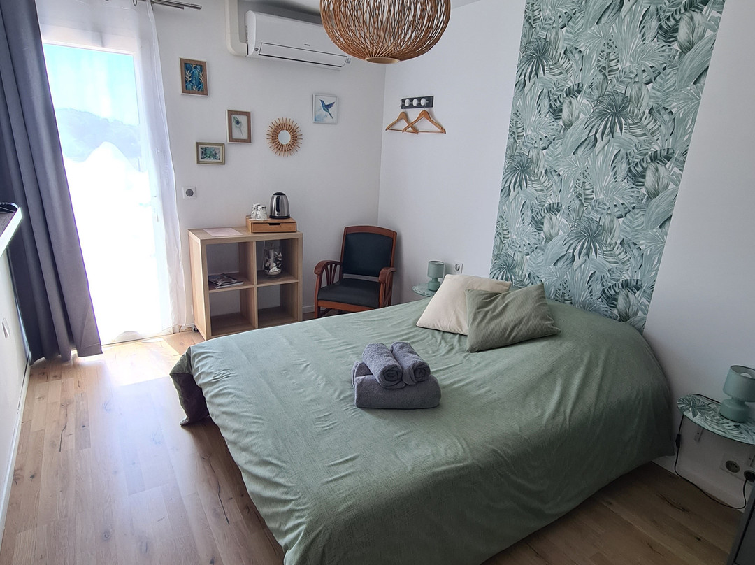 Le Petit Chene主图