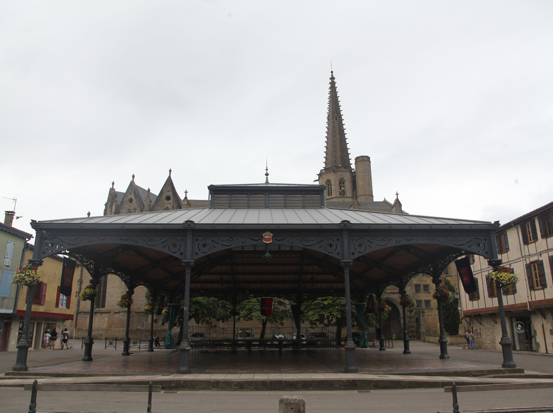 Place des Couverts-Mirepoix必去景点