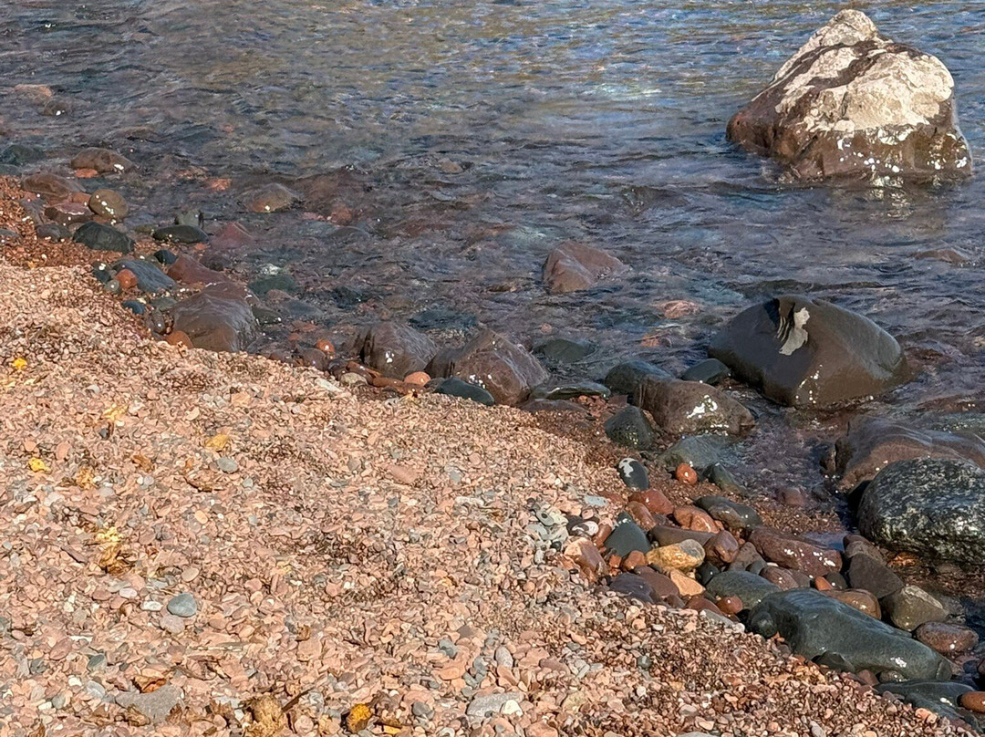 Iona's Beach Scientific and Natural Area-Two Harbors必去景点