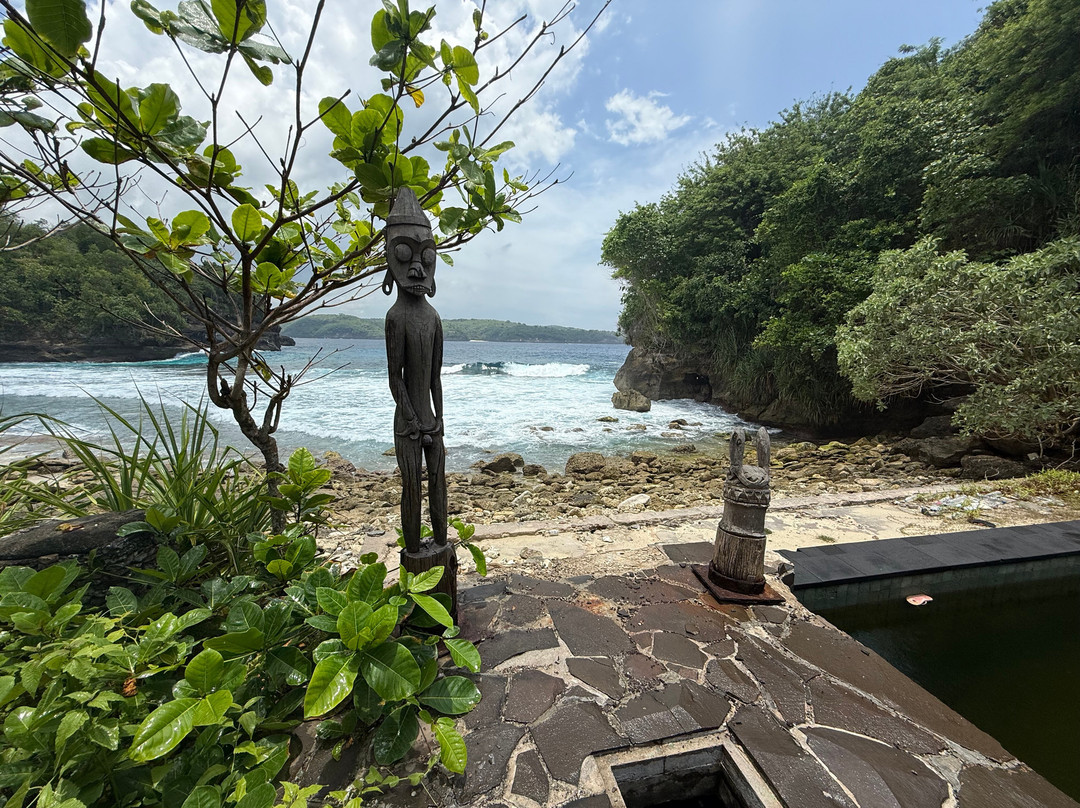 Secret Beach-努沙切宁安岛必去景点