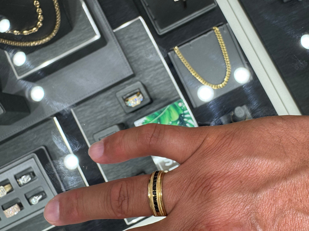 Colombian Emeralds International-奥腊涅斯塔德必去景点