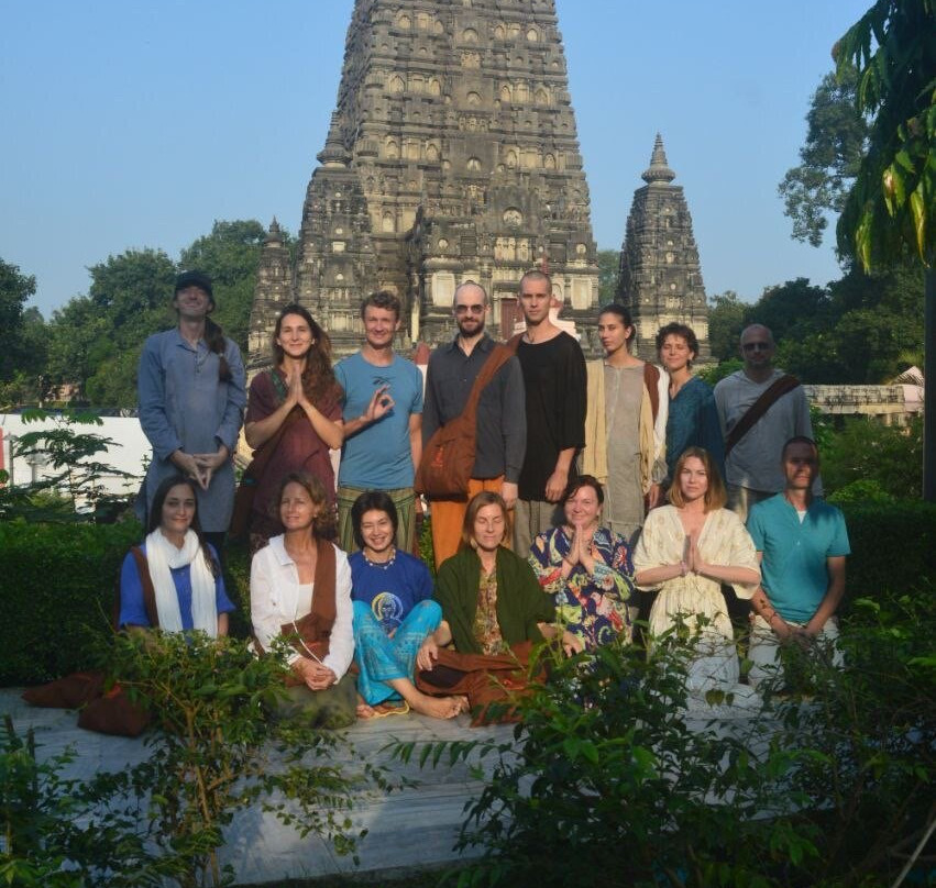 Dey Metta Tours Official-孟买必去景点