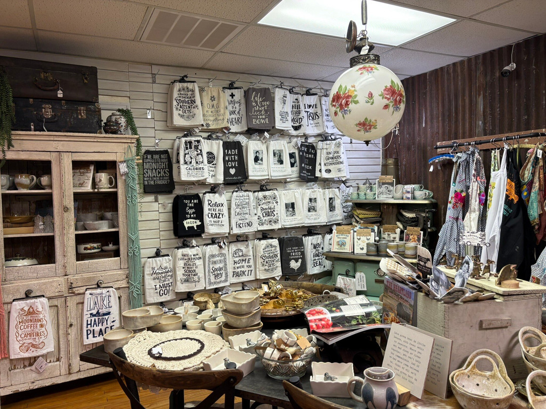 Cahoots-Crossville必去景点