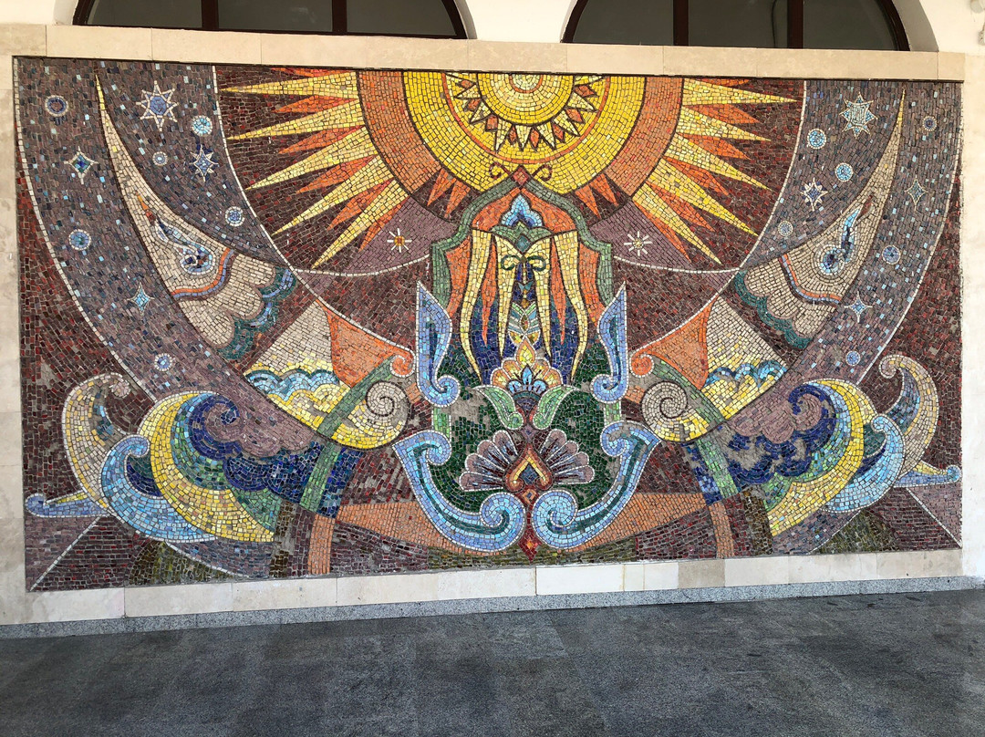 Avesto Monument-Urgench必去景点