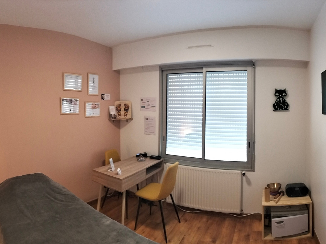 À Fleur de Vie Réflexologie & Massage Bien-Être-Mouilleron Le Captif必去景点