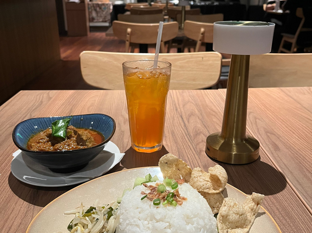 调雪邦酒店主图