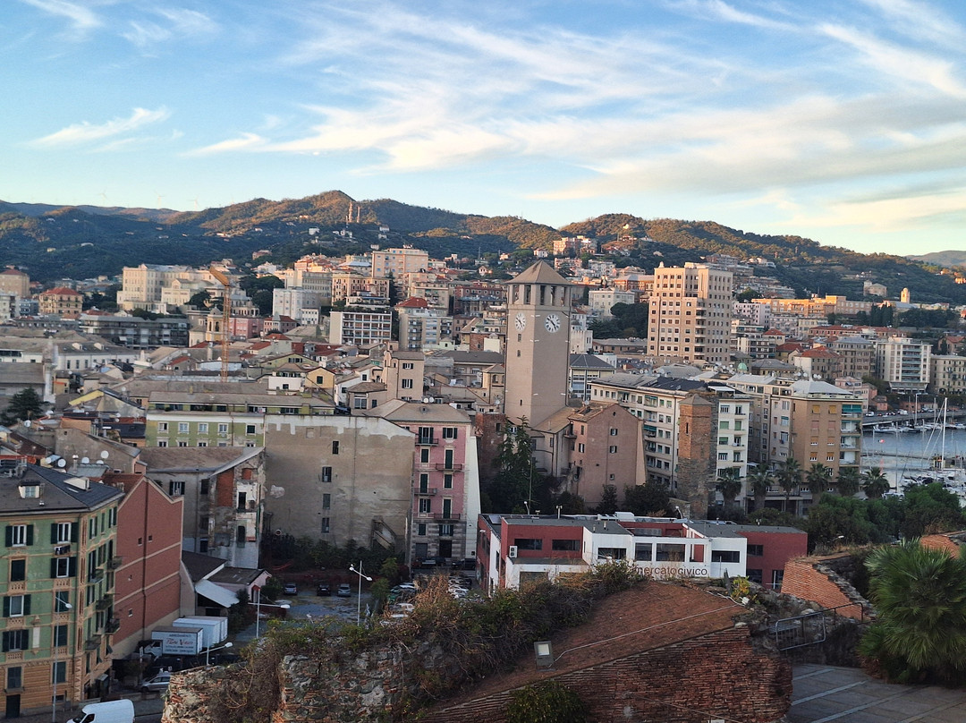 Fortezza del Priamar-萨沃纳必去景点