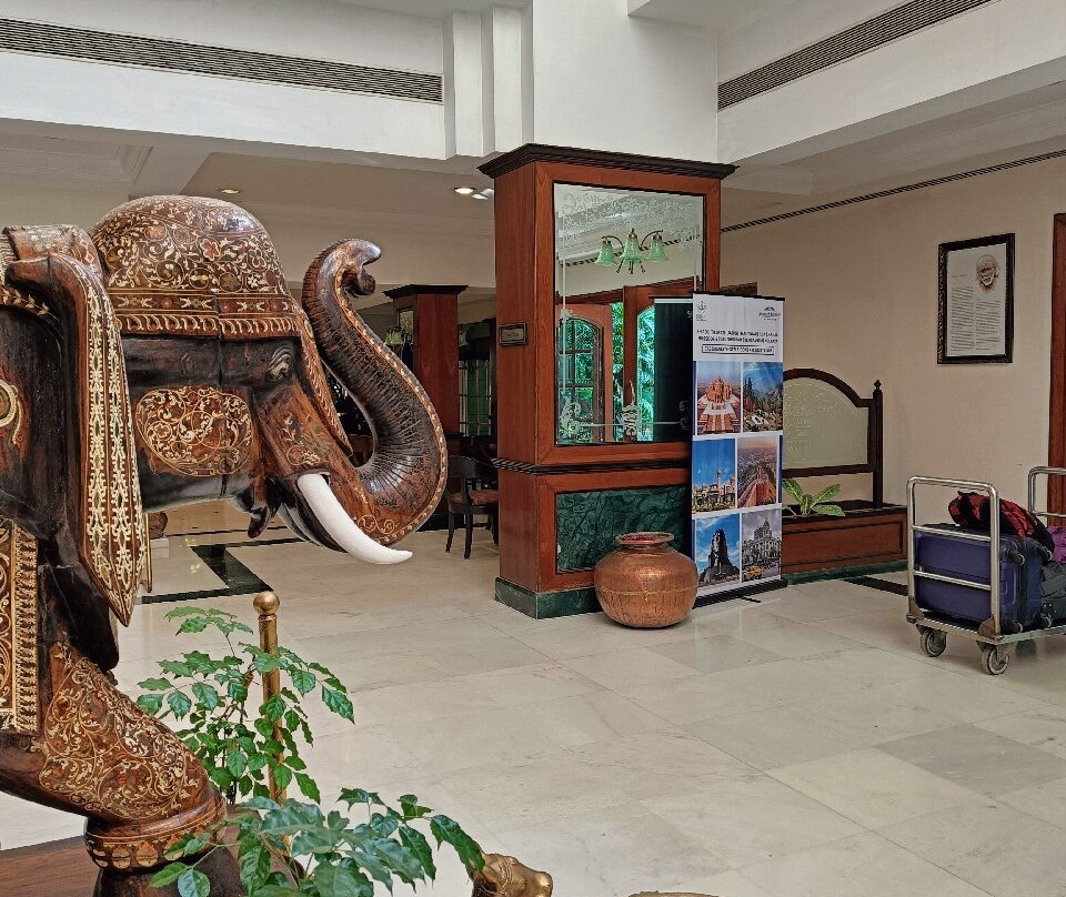 夏德哈萨诺瓦波蒂酒店主图