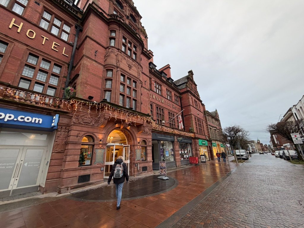 克罗恩米特芮酒店-官方