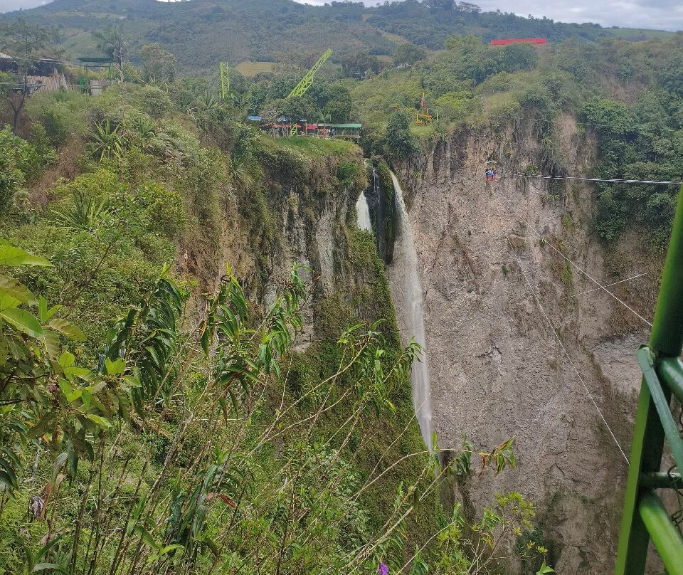 El Salto del Mortino-Isnos必去景点
