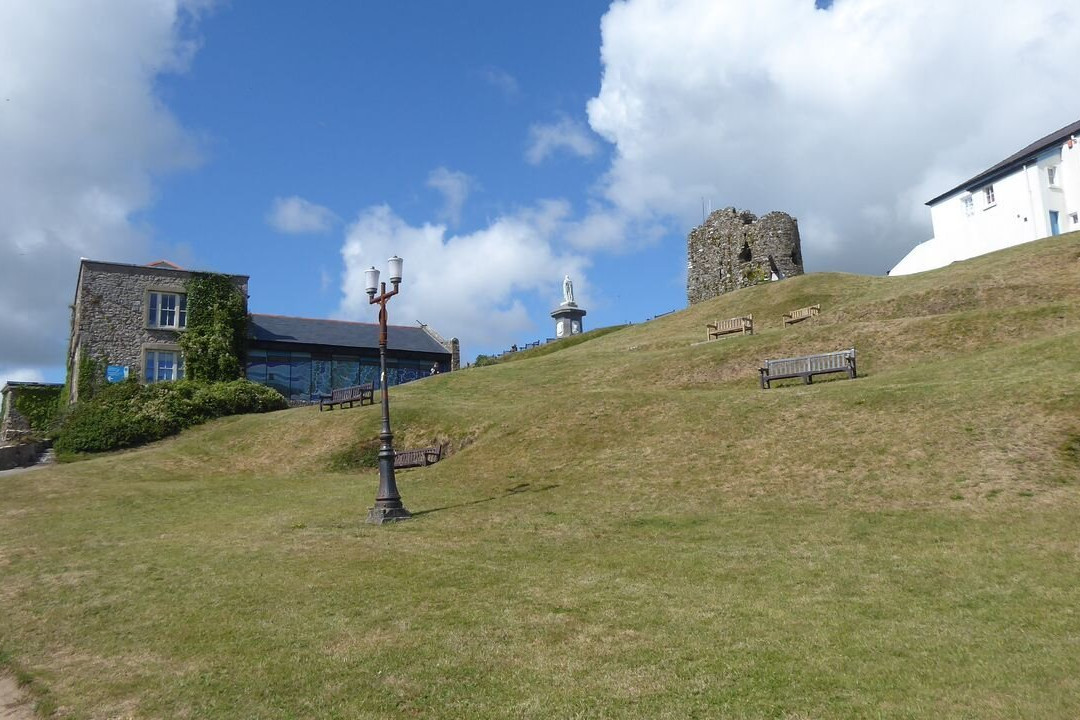 Tenby Castle-腾比必去景点