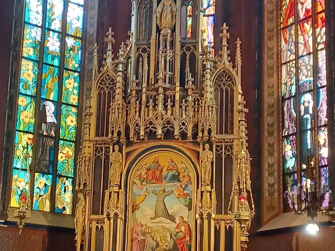 Bazylika Franciszkanów Św. Franciszka Z Asyżu-克拉科夫必去景点