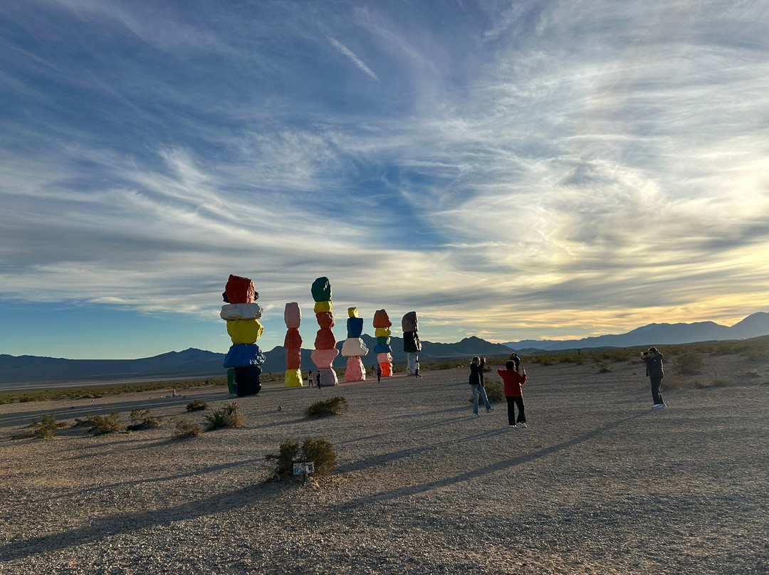 Seven Magic Mountains-Jean必去景点