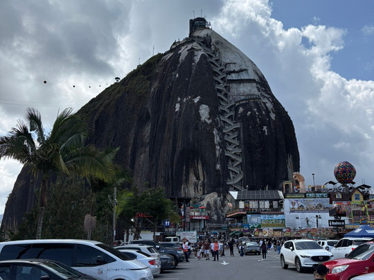 El Penon de Guatape-Guatape必去景点