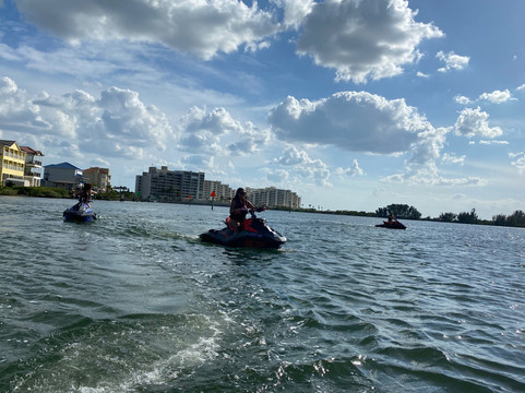 Xtr3me Vortex Jet Ski Rentals-Weeki Wachee必去景点