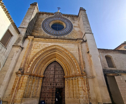 Antonio Doblas - Sevilla Tour Guide-塞维利亚必去景点