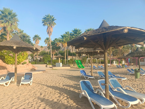 Sandy Beach-富查伊拉必去景点