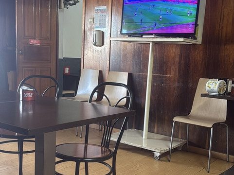 Bar Calhambeque-Chaves必去景点