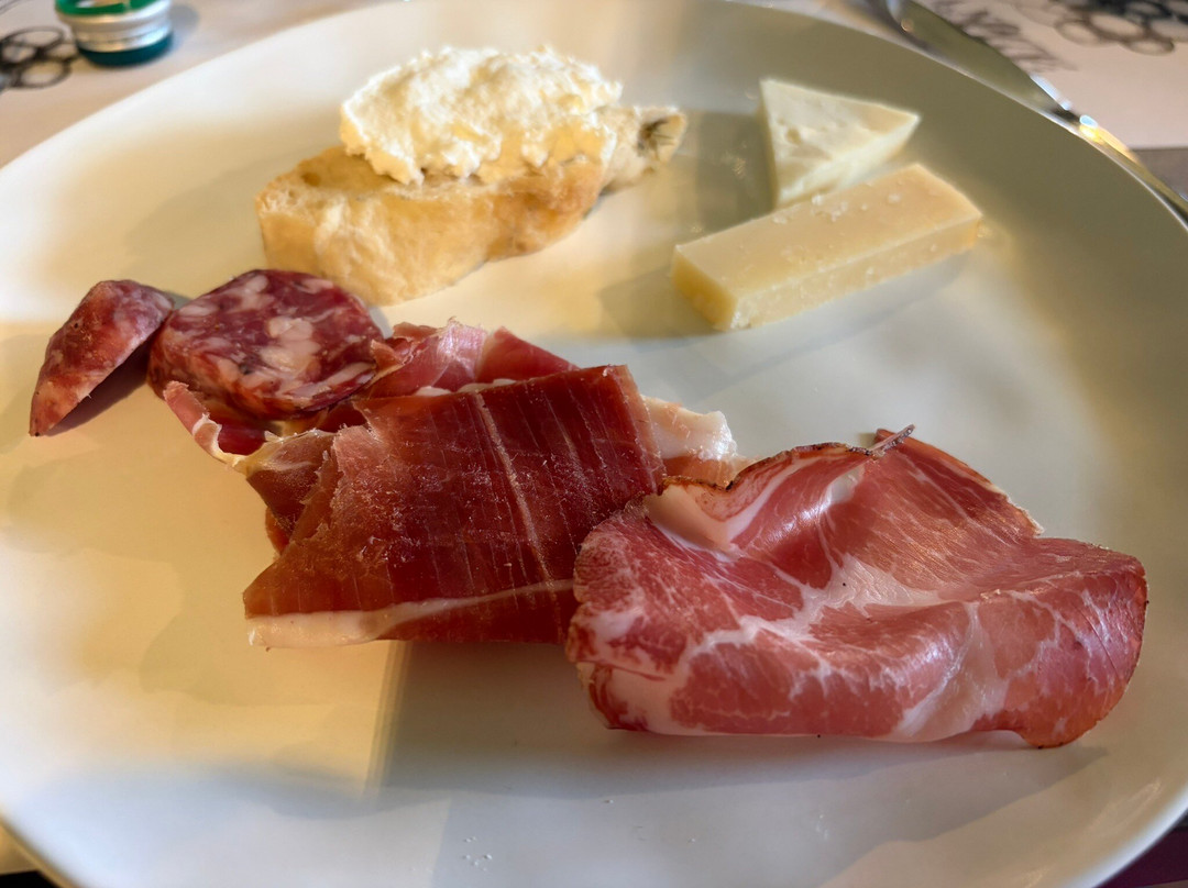 La Madeleine-San Vito必去景点