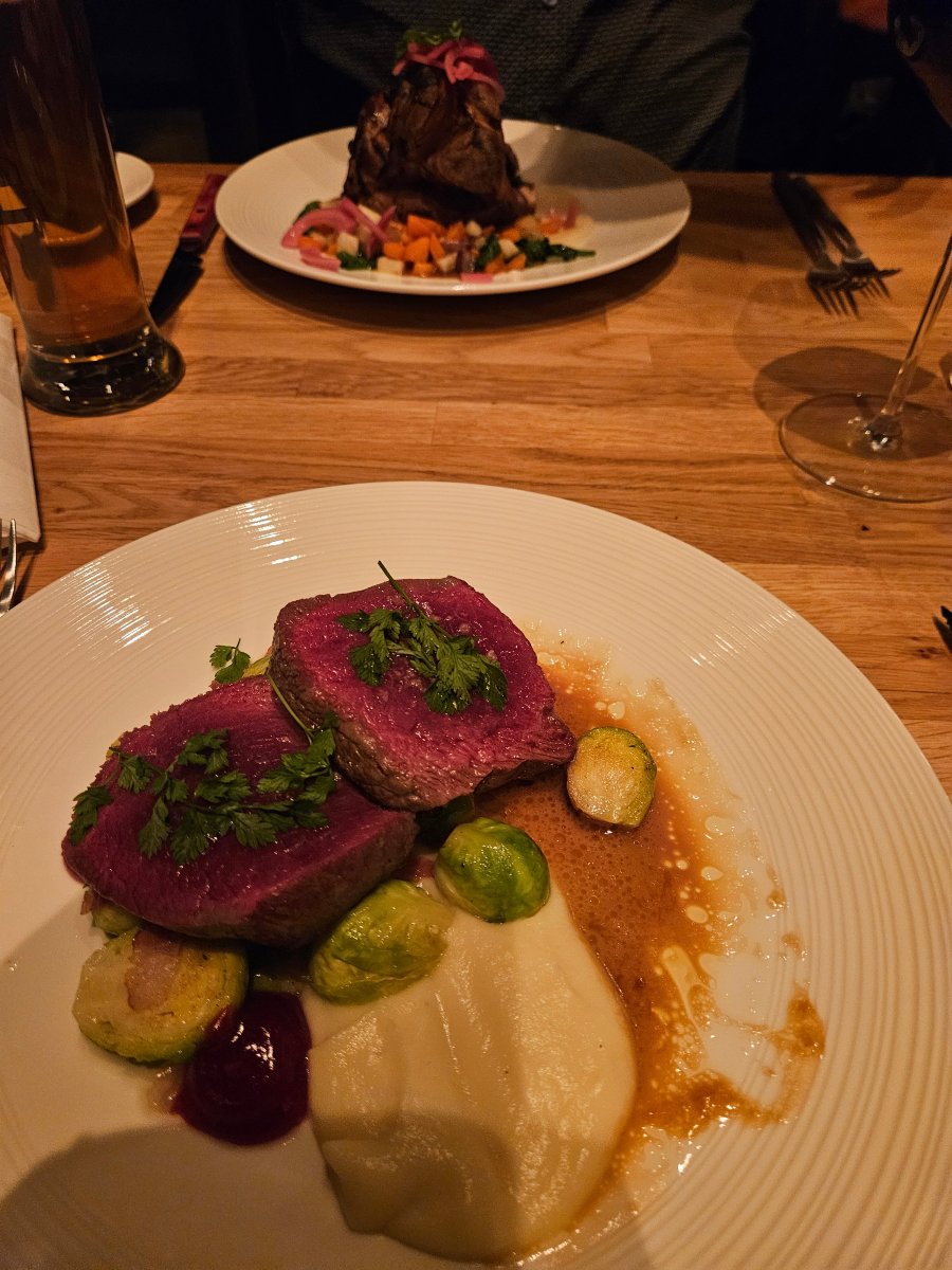 林斯塔度假村-官方