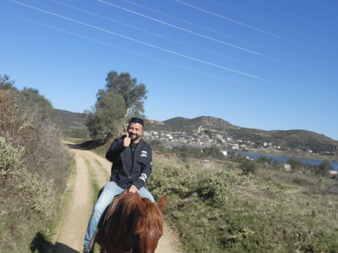 Golden Sand-夫罗勒必去景点