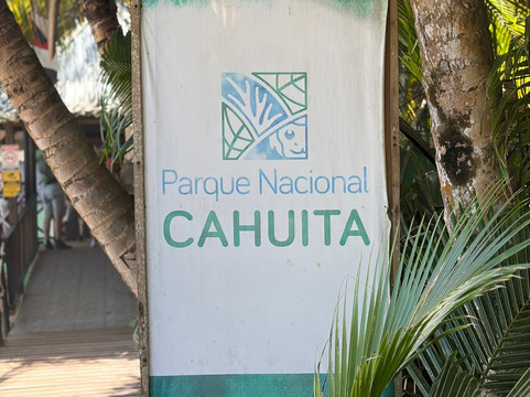 Abel Bustamante - Tour Guide-Manzanillo必去景点