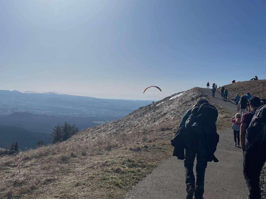 Absolu Parapente-Orcines必去景点