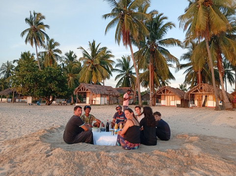 Fun & Boat-诺西贝必去景点