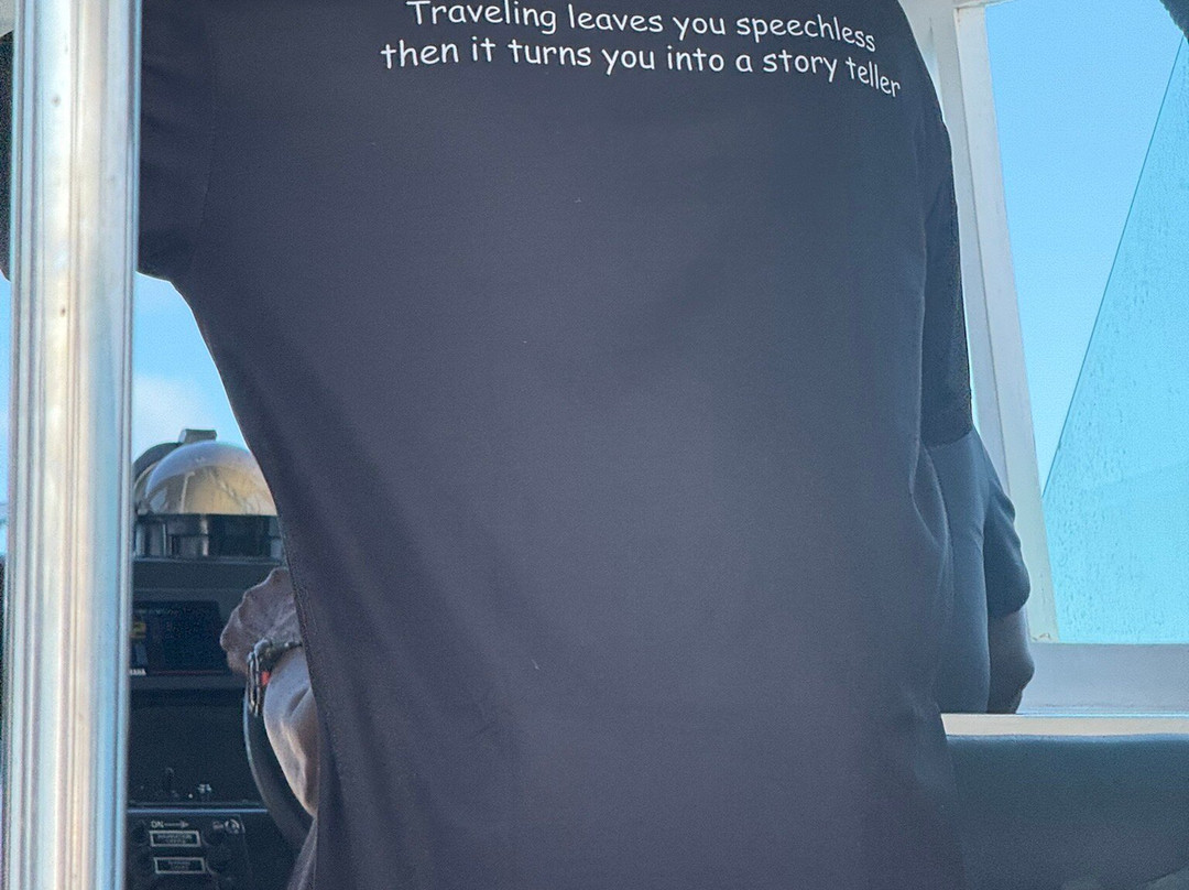 Island Divers-迪古拉赫岛必去景点