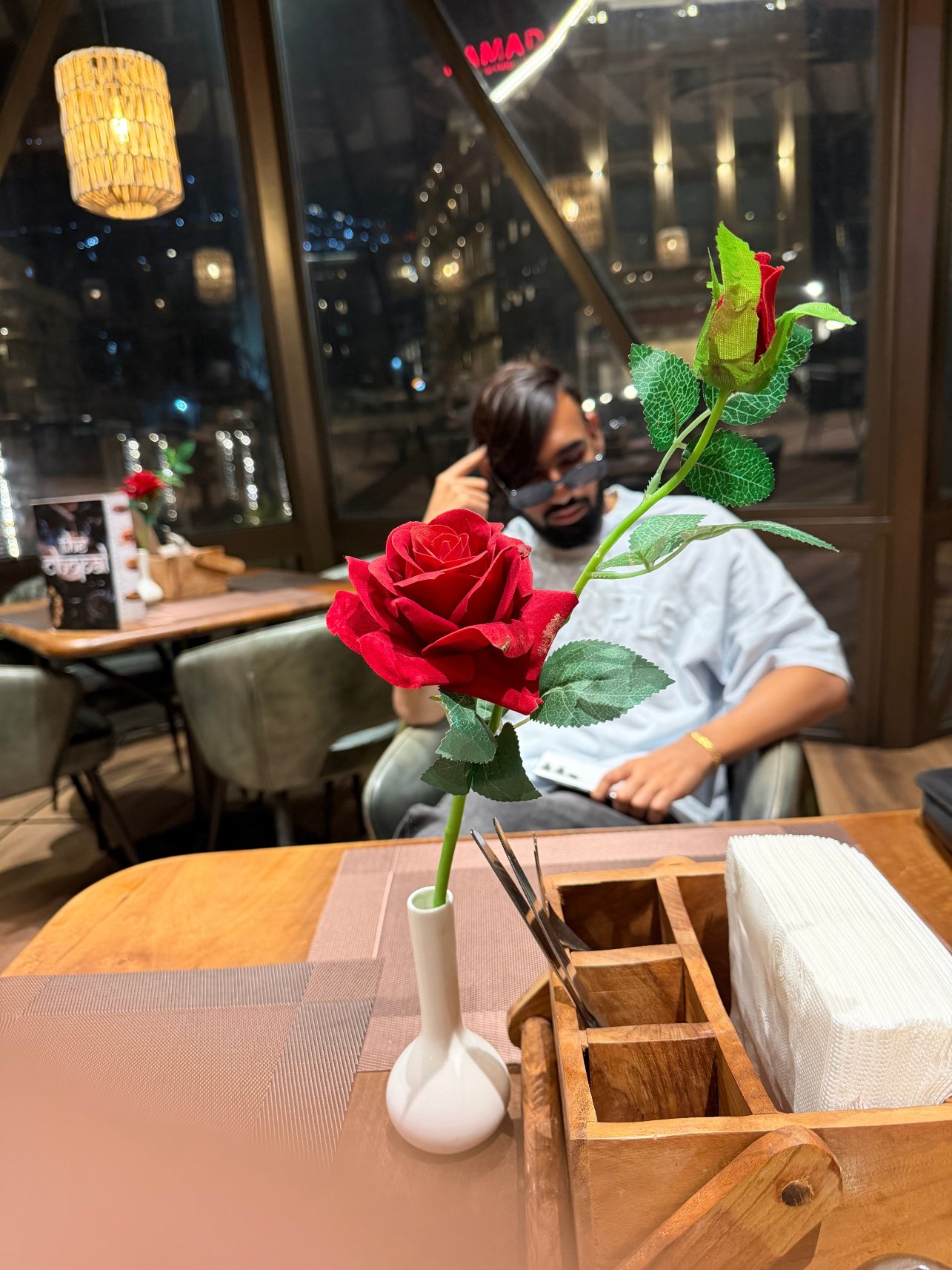 斯里哈里尼瓦斯酒店-官方