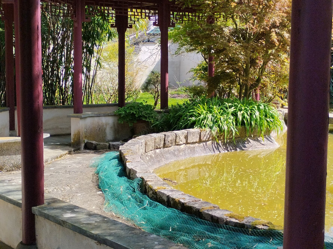 Jardin Yili-Saint-Remy-l'Honore必去景点