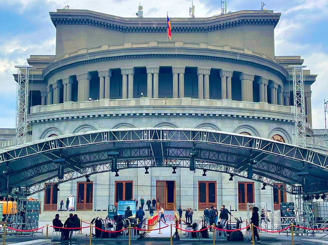 The Armenian National Academic Theater of Opera and Ballet named after Alexander Spendiaryan-埃里温必去景点