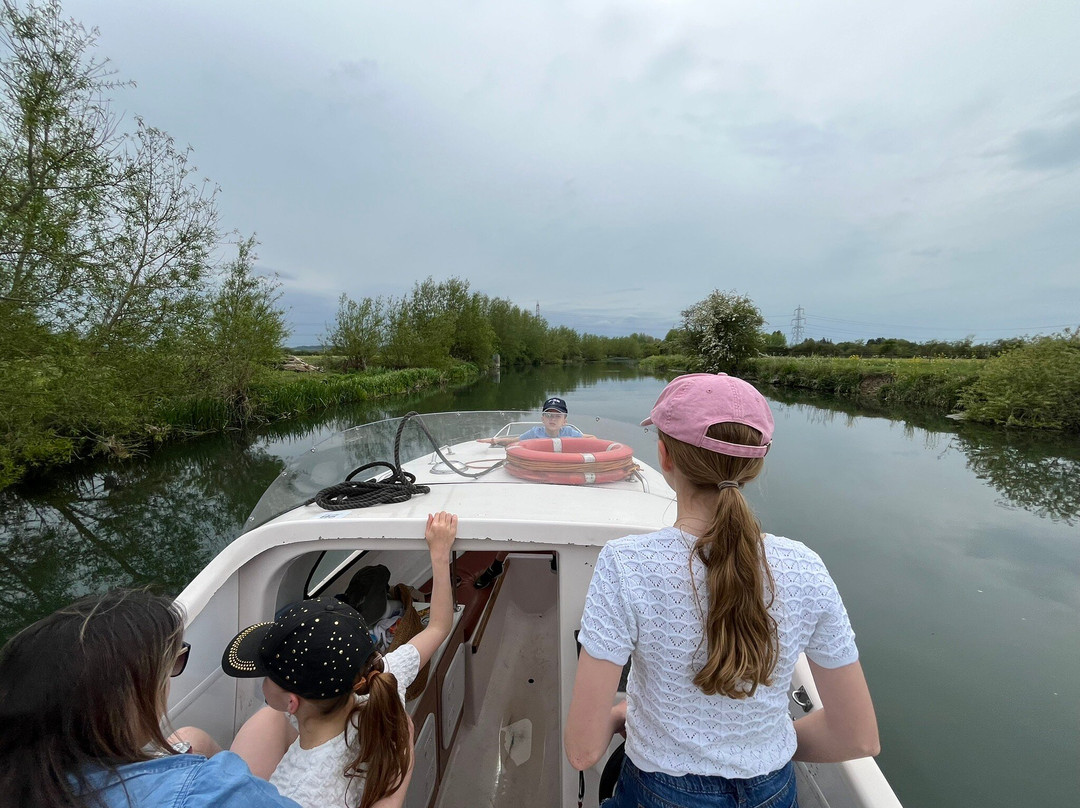 Cotswold Boat Hire Ltd-Buscot必去景点