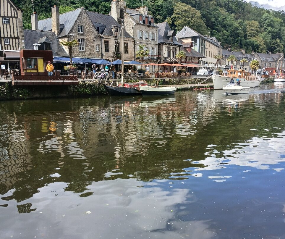 Port de Dinan-迪楠必去景点