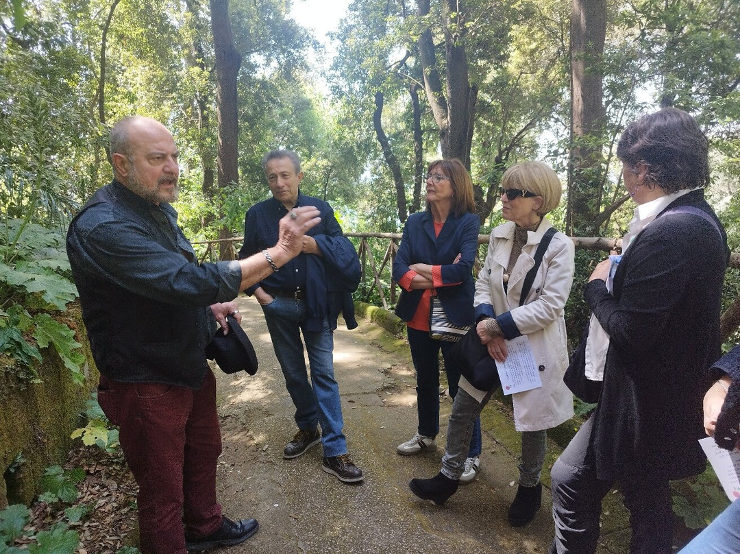 Passeggiate Letterarie Alla Villa Floridiana-那不勒斯必去景点