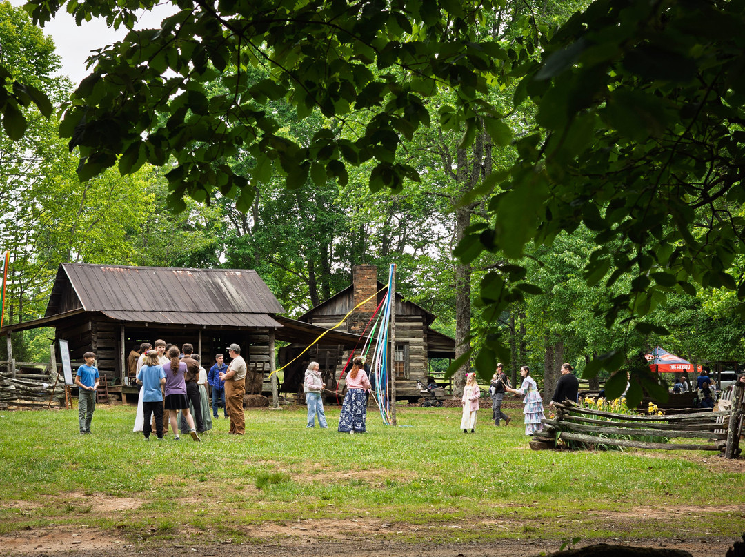 Hart Square Village