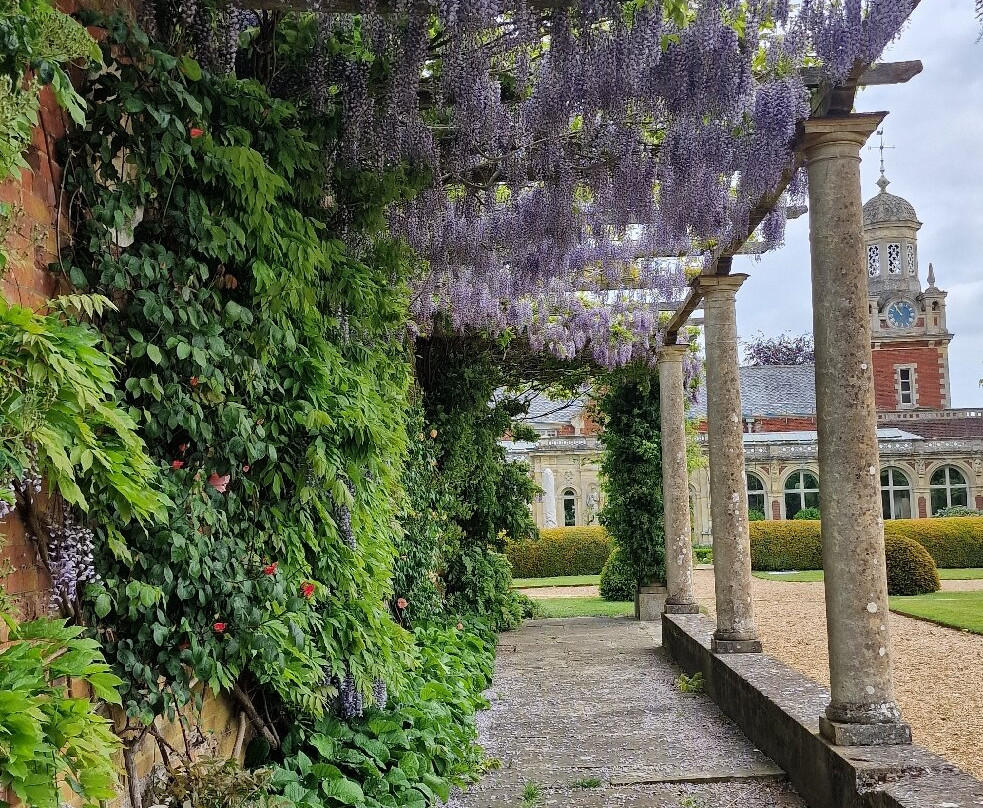 Somerleyton Hall Gardens-Somerleyton必去景点