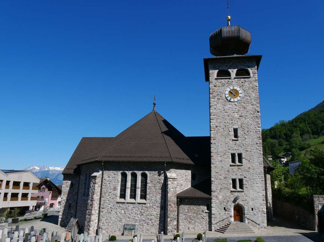 Pfarrkirche St. Josef-特里森贝格必去景点