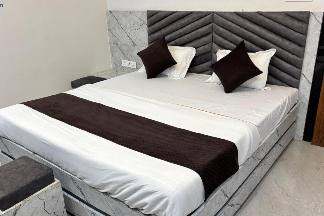 Hotel Shree Ashtavinayak Grand