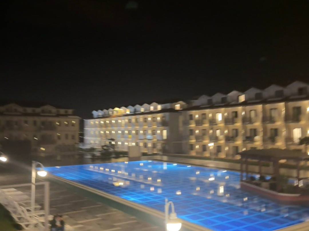 阿迪姆皮拉温泉 SPA 酒店主图