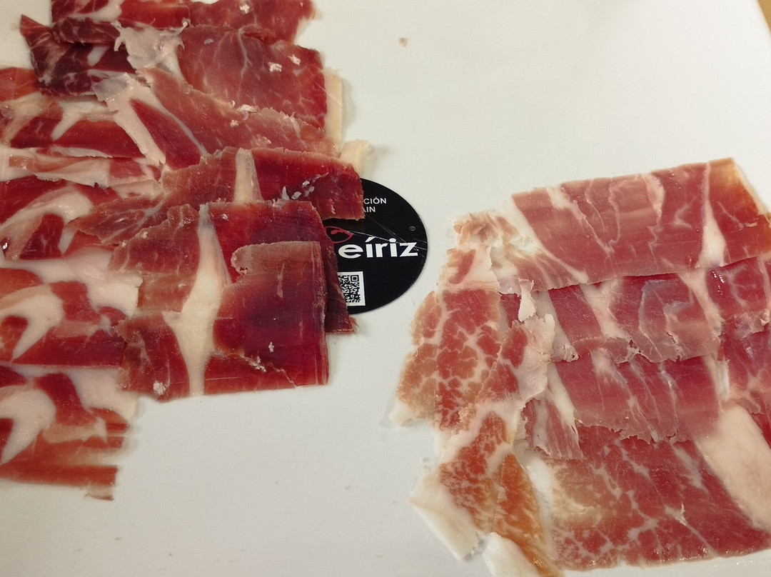 Eiriz Jamones & Embutidos De Bellota-Corteconcepcion必去景点