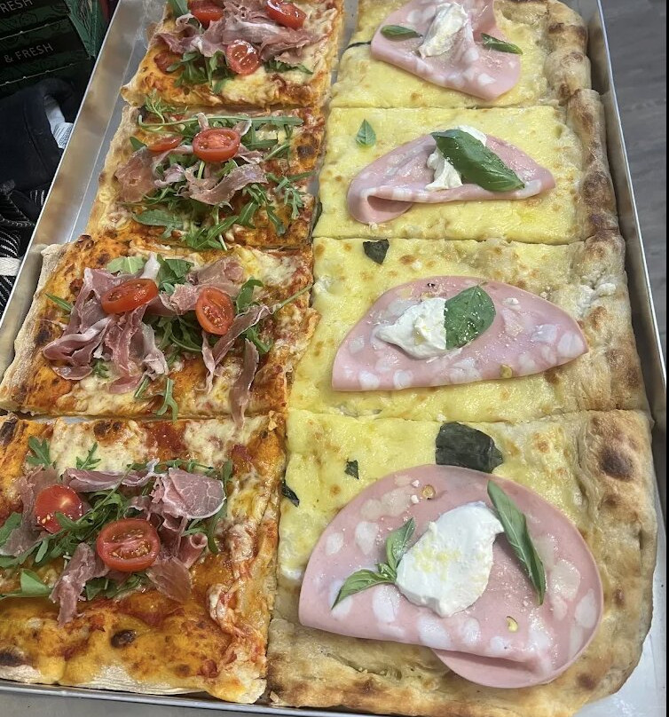 Pizza Hub Bansko