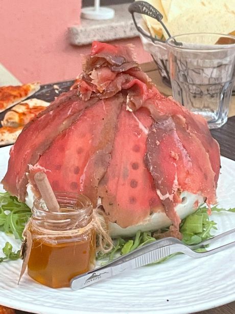 拉韦奇亚丰泰酒店-旅行者