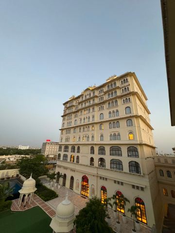 斋浦尔曼萨罗瓦凯悦酒店-旅行者